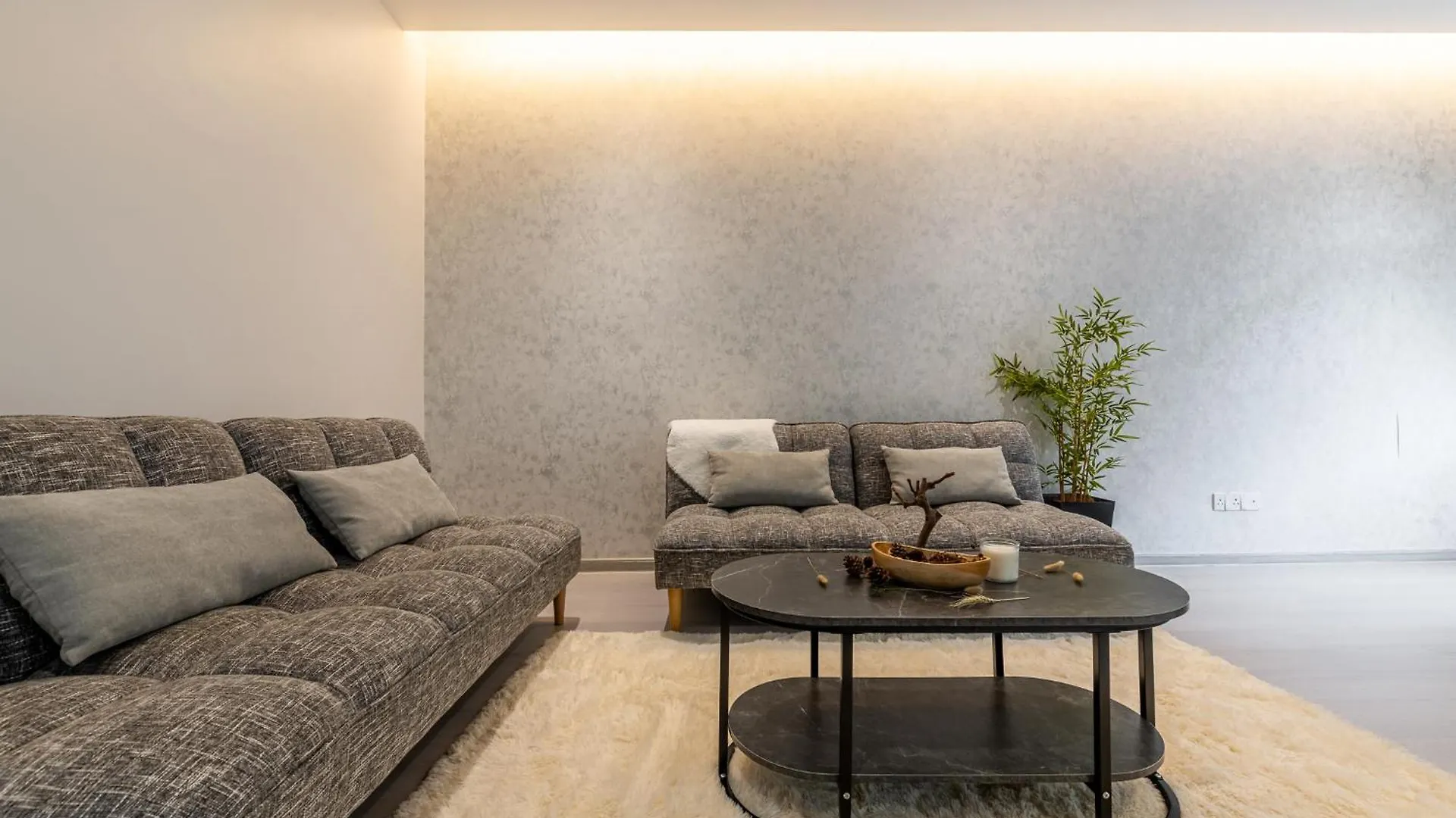 Semesterbostad La Ferringhi Villa - Marblelous 5Br Bungalow By Alv Batu Feringgi