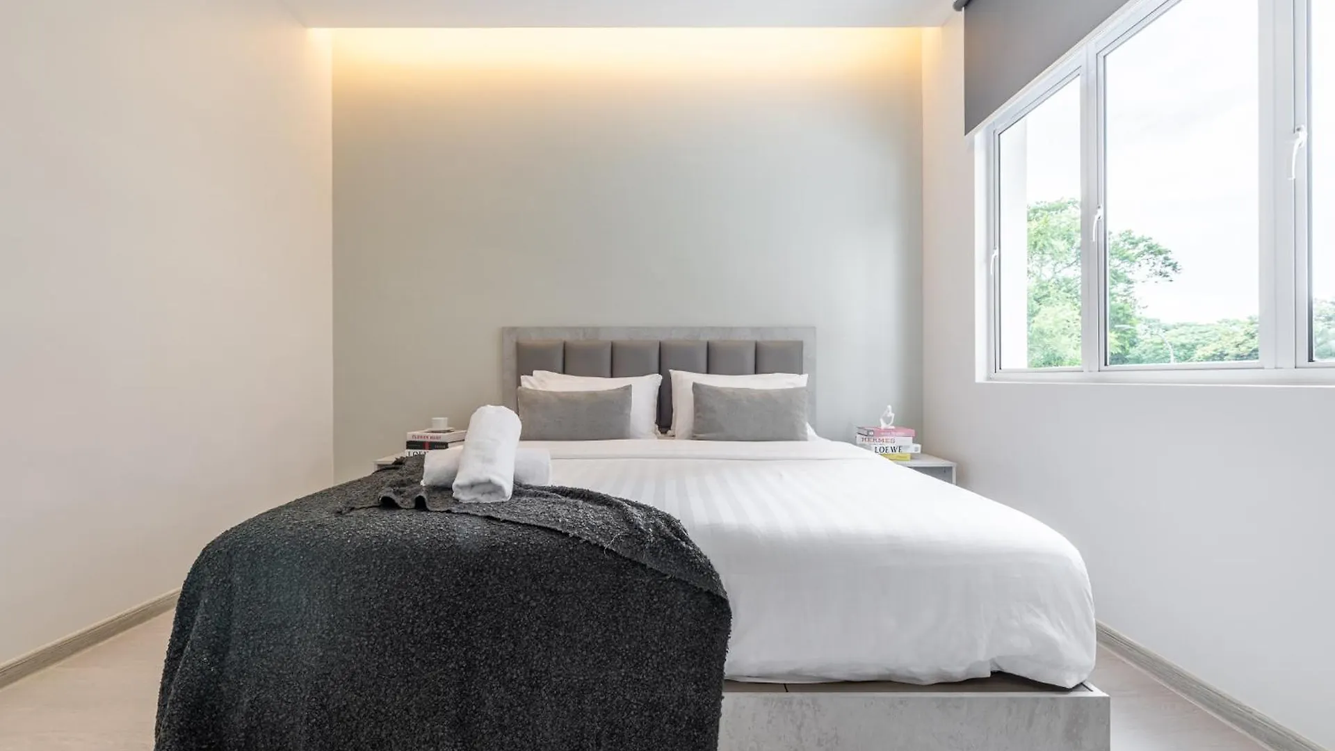 La Ferringhi Villa - Marblelous 5Br Bungalow By Alv Batu Feringgi 0*,  Malaysia